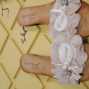 Cream floral flat sandal